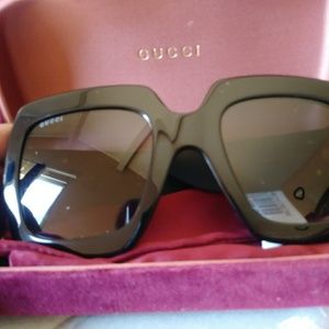 Gucci glasses